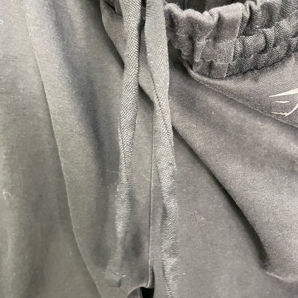 Gymshark Women’s Jogger Sweatpants Size XS Solid Black Athleisure Pockets - Picture 9 of 10